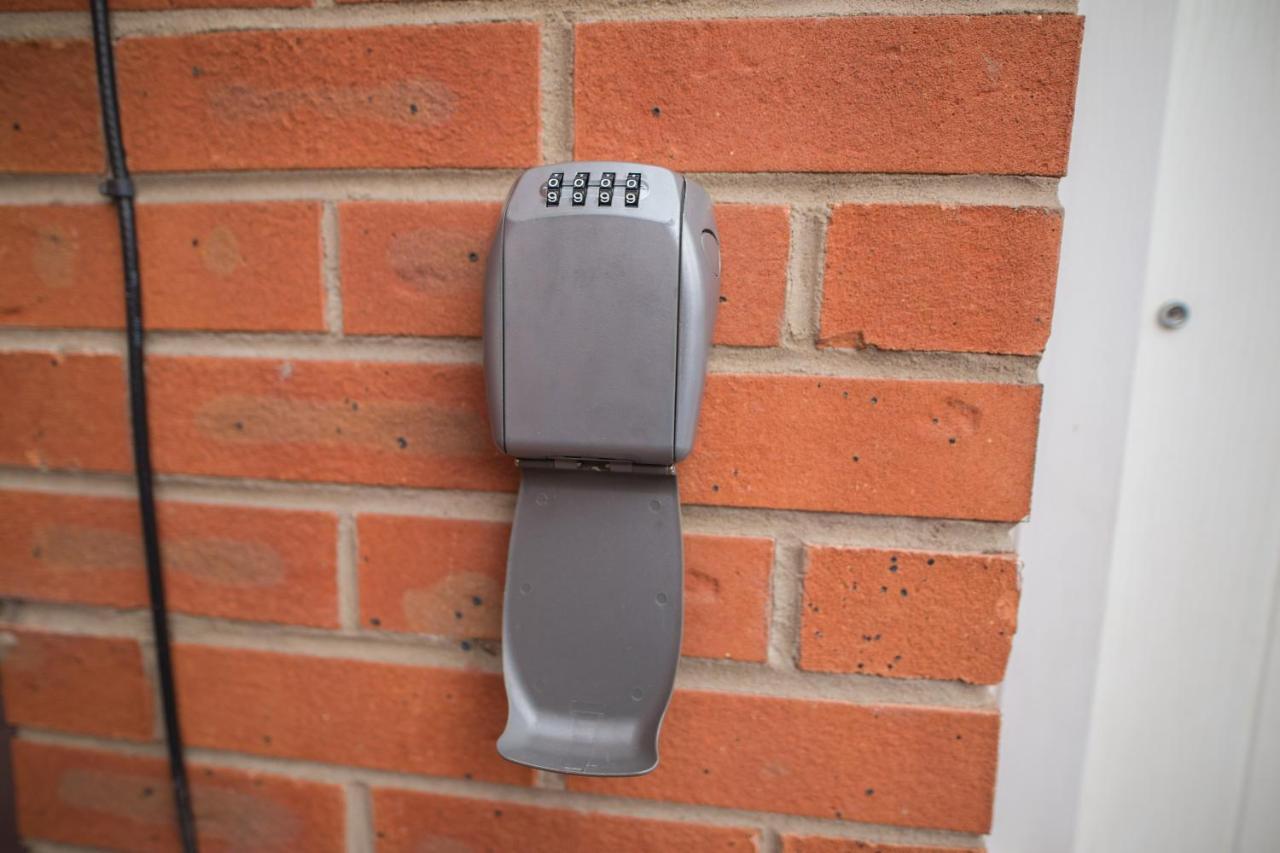 Alban Townhouse Apartment Manchester Exterior photo