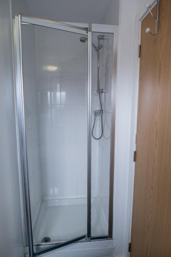 Alban Townhouse Apartment Manchester Exterior photo