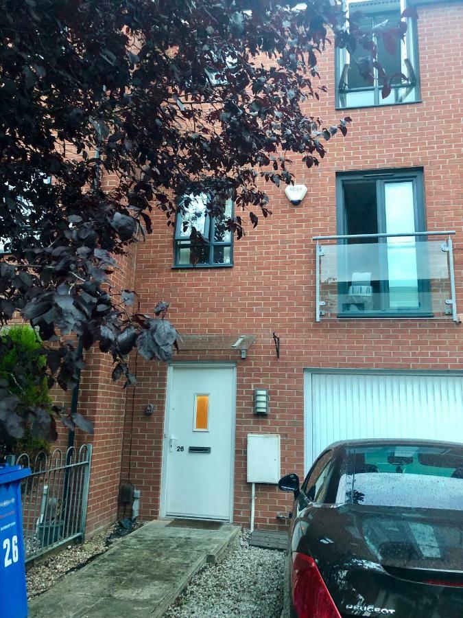 Alban Townhouse Apartment Manchester Exterior photo